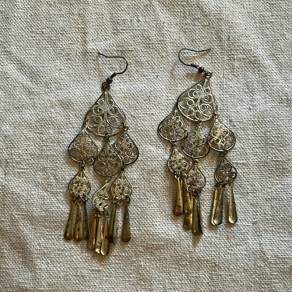 Gorgeous chandelier earrings with weathered vibe